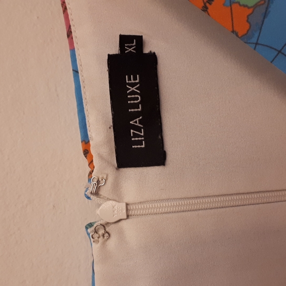 Map Dress - Picture 3 of 3